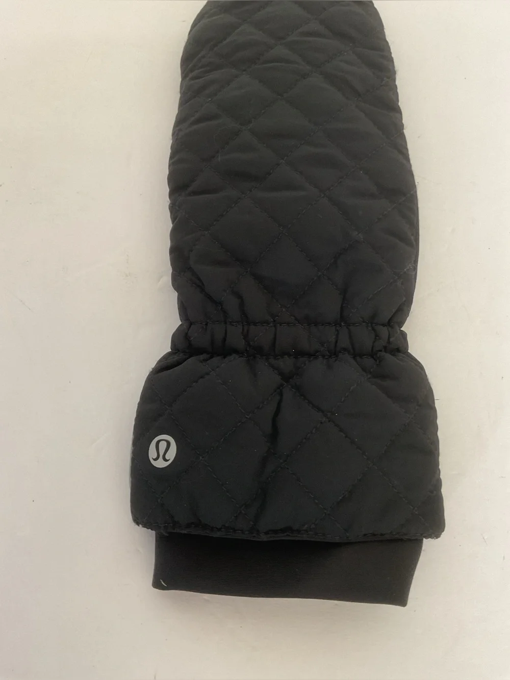 Lululemon SINGLE Black Mitten Glove left hand only